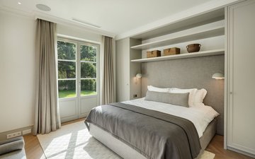 Property slide 24