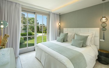 Property slide 15