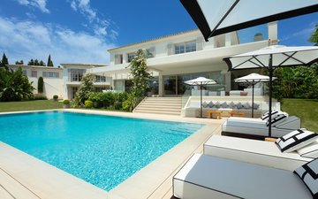 Property slide 34