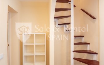 Property slide 32