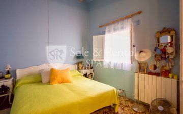 Property slide 19