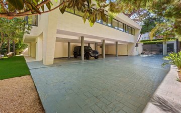 Property slide 45