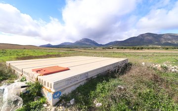 Property slide 50