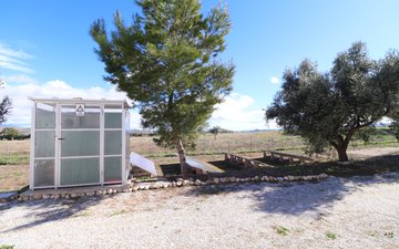 Property slide 48