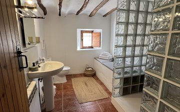 Property slide 34