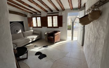 Property slide 16