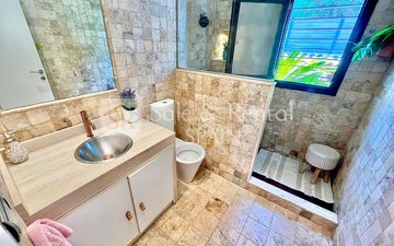 Property slide 22