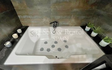 Property slide 31