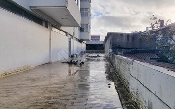 Property slide 25