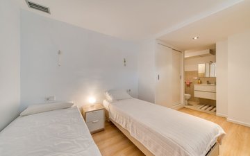 Property slide 8