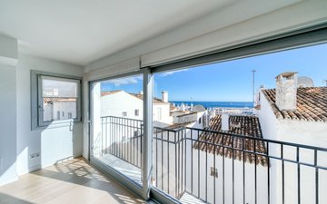 Property slide 20