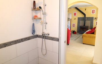 Property slide 21