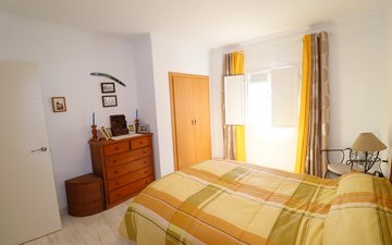 Property slide 16