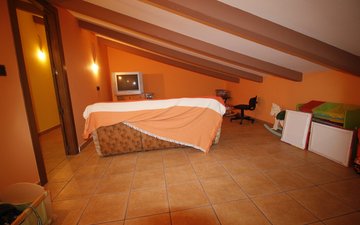 Property slide 42