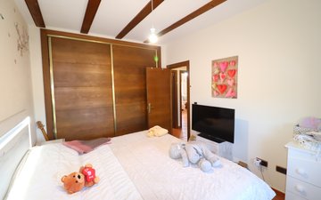 Property slide 23
