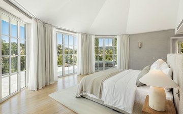 Property slide 20