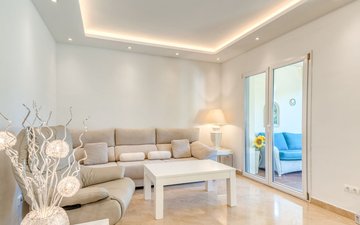 Property slide 18