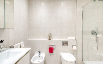 Property slide 25
