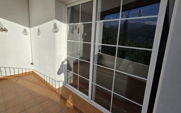 Property slide 21