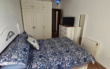 Property slide 33