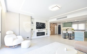 Property slide 32
