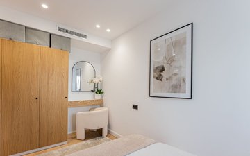 Property slide 16