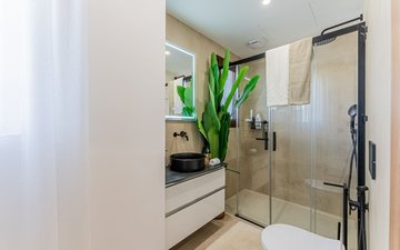 Property slide 20