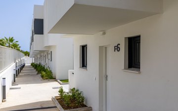 Property slide 17