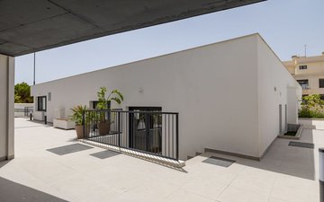 Property slide 19