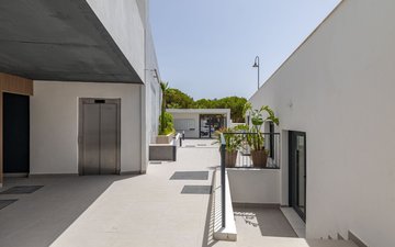 Property slide 20