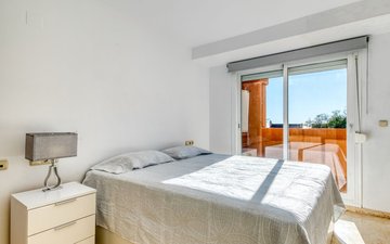 Property slide 10