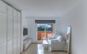 Property slide 14