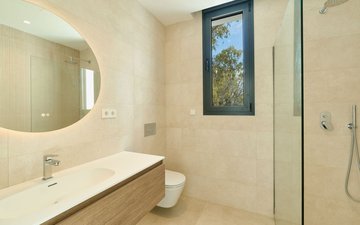 Property slide 22