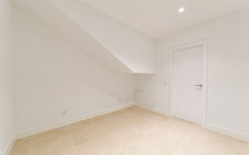 Property slide 27