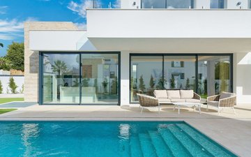 Property slide 32