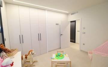 Property slide 19