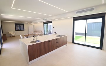 Property slide 14