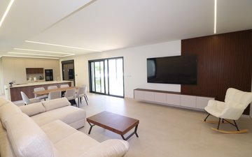 Property slide 8