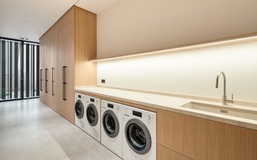 Property slide 22