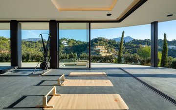 Property slide 25