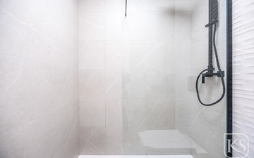Property slide 39