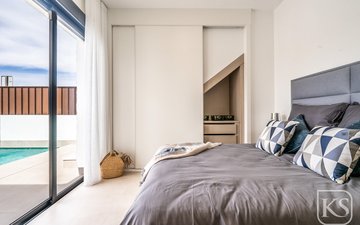 Property slide 18