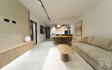 Property slide 31