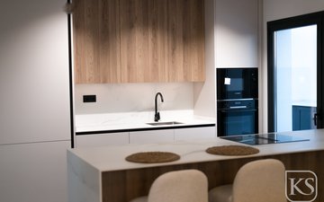 Property slide 21