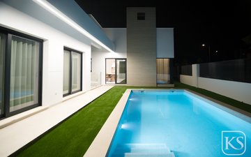 Property slide 7