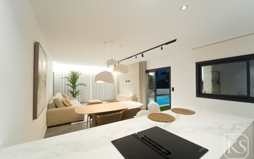 Property slide 22