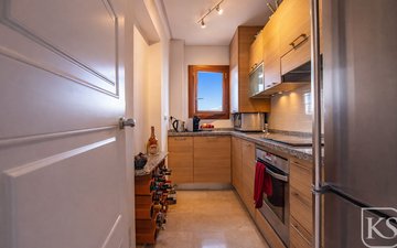 Property slide 22