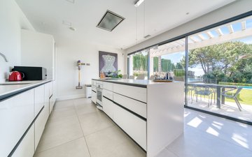 Property slide 4