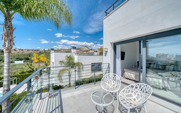 Property slide 30
