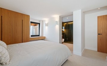 Property slide 16